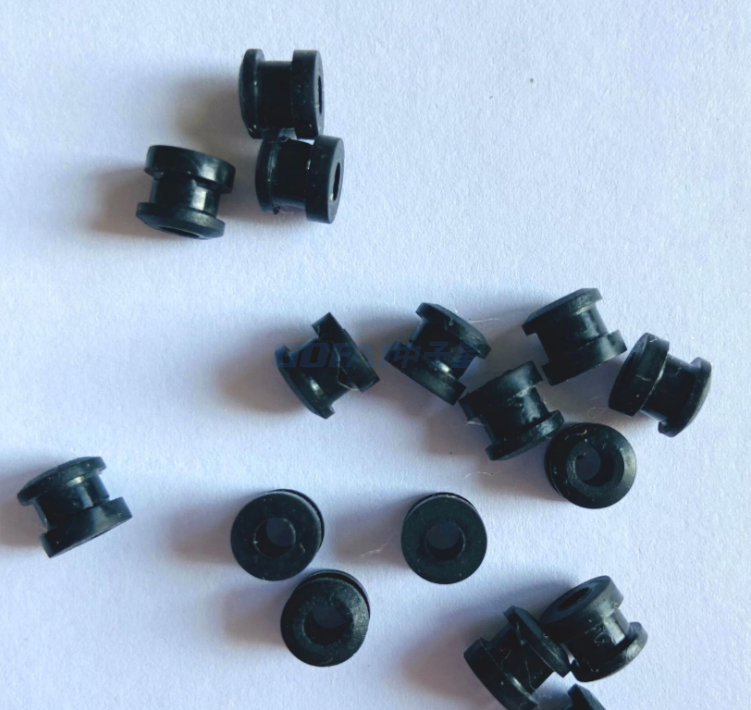 Benutzerdefinierte Gummitülle 3 mm Silikon-Kabelbuchse Verdrahtungsspule